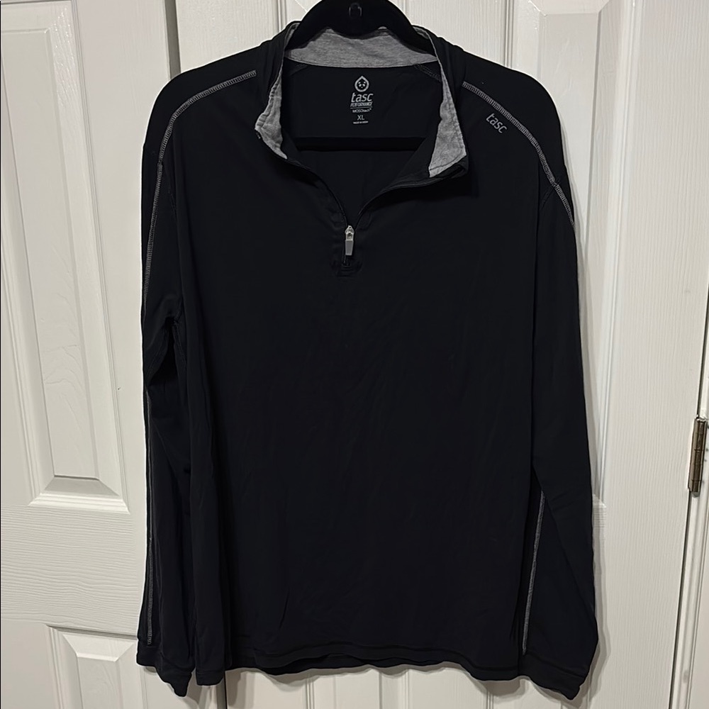 Tasc Quarter Zip Lightweight Pullover - image 1